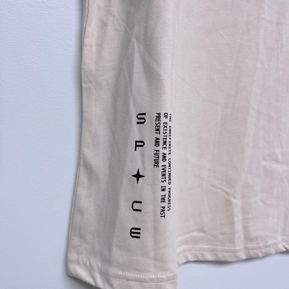 Time + Space pocketed T-Shirt.(SOLD) - Picture 3 of 5